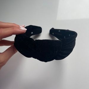 Lele Sadoughi black velvet headband